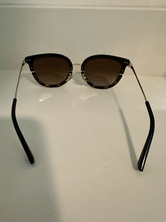 Tory Burch Cat-Eye Sunglasses Black Tortoise Brown Gradient Never Worn main image 4